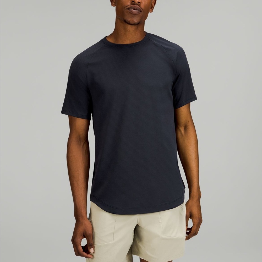 lululemon Drysense True Navy Short Sleeve XL LIKE NEW NO TAGS